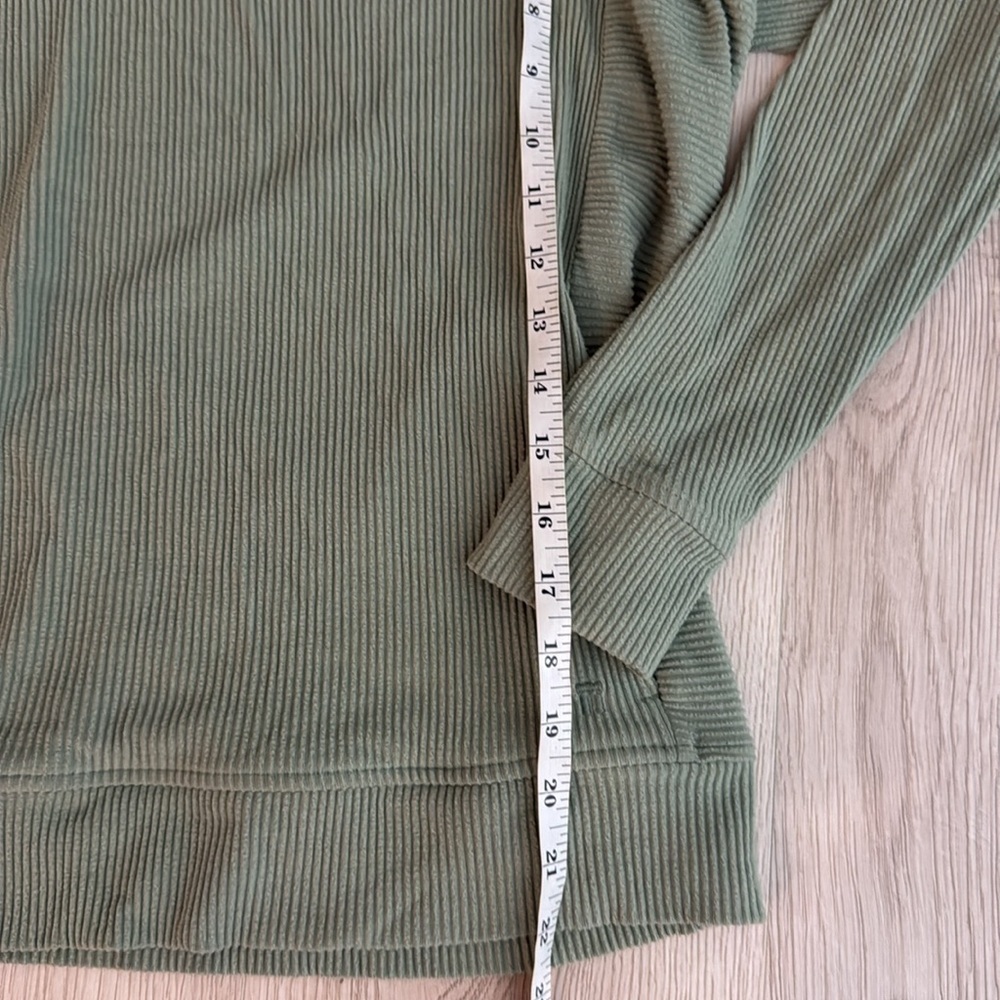 Tommy John Lounge Ribbed Sweatshirt Pull Over Size XS Sage Green - Picture 8 of 8
